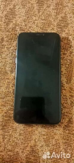 Телефон iPhone 10