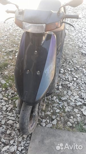 Скутер Suzuki sepia zz