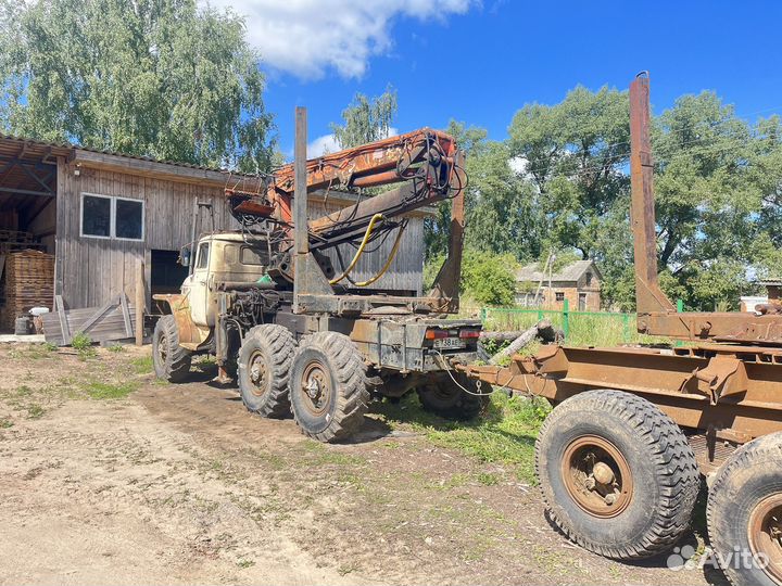 Урал 5557 с КМУ, 1991