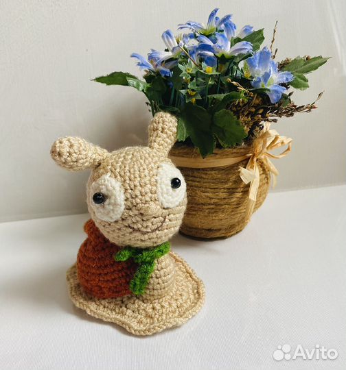 Вязаные ленивцы, таксы, черепашки, улитка