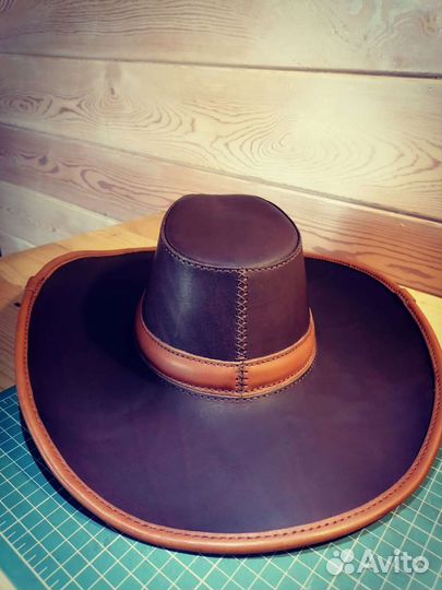 Ковбойская шляпа из натуральной кожи