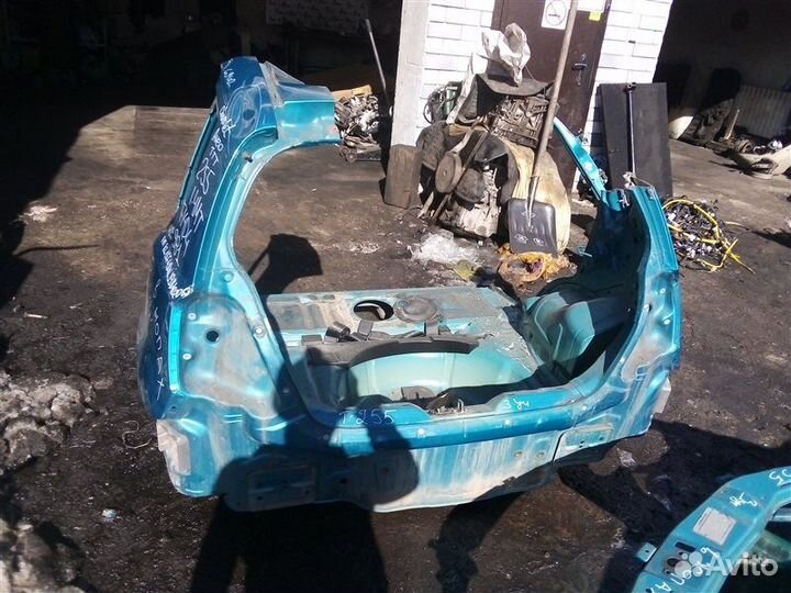 Крыло заднее Chevrolet Aveo T 255 хэтчбек F14D4