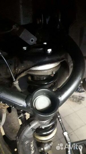 Усиленные рычаги Infiniti QX56 (JA60 )