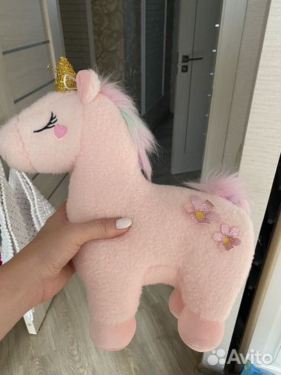 Мягкая игрушка сонная лама