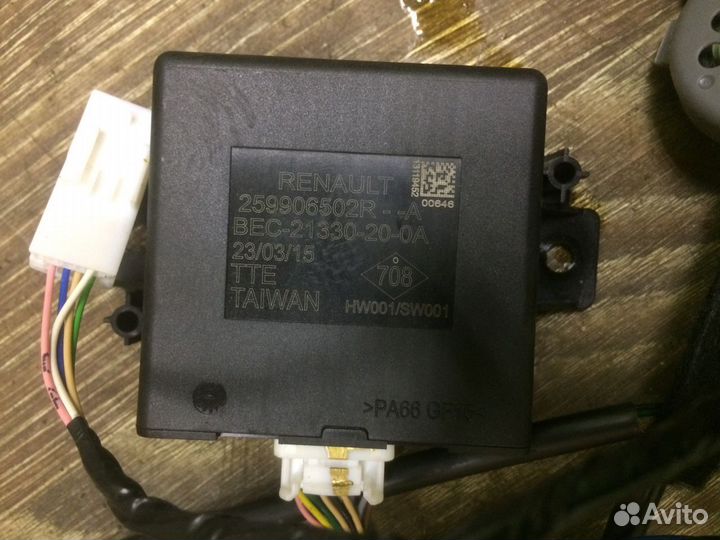 Проводка двери багажника Renault Sandero 2