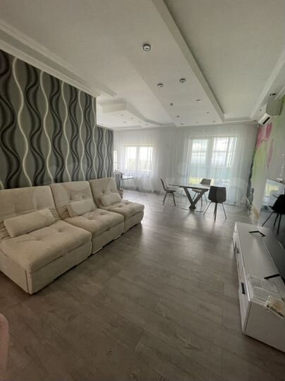 2-к. квартира, 75 м², 7/7 эт.