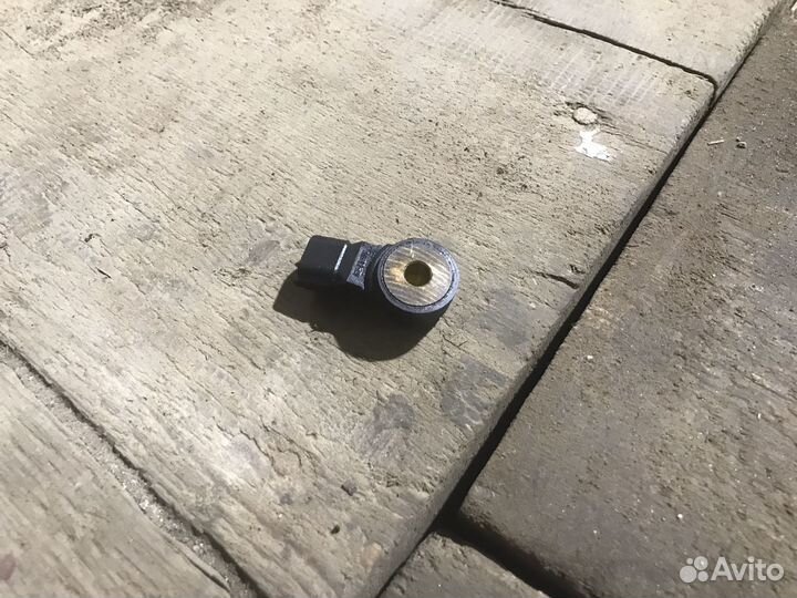 Датчик детонации bosch 0261231173