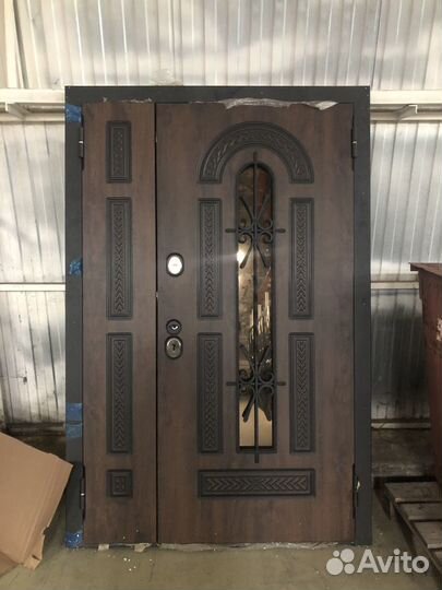 Дверь входная 1200*2050 левая и правая