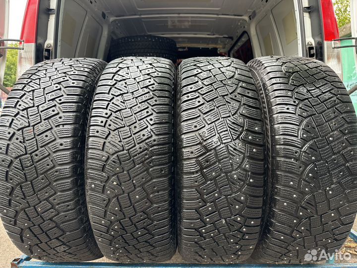 Continental IceContact 2 SUV 235/65 R17