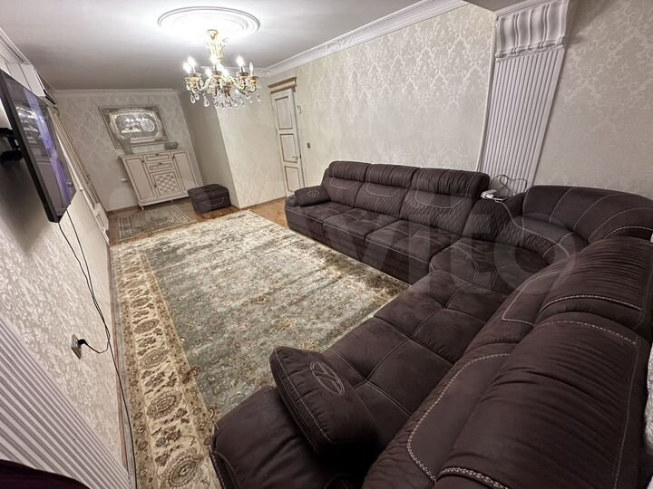 2-к. квартира, 65 м², 3/5 эт.