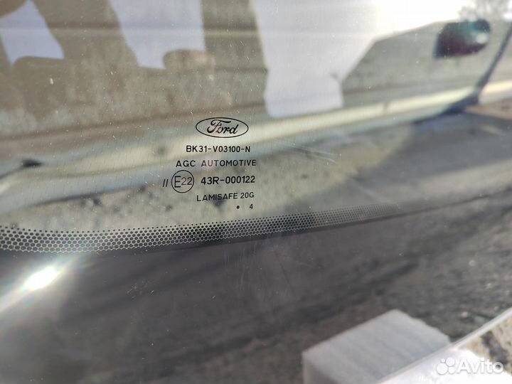 Лобовое стекло Ford Transit высокая крыша с 2014