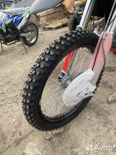 Мотоцикл, кросс, эндуро BSE Z11 - 300 кубов