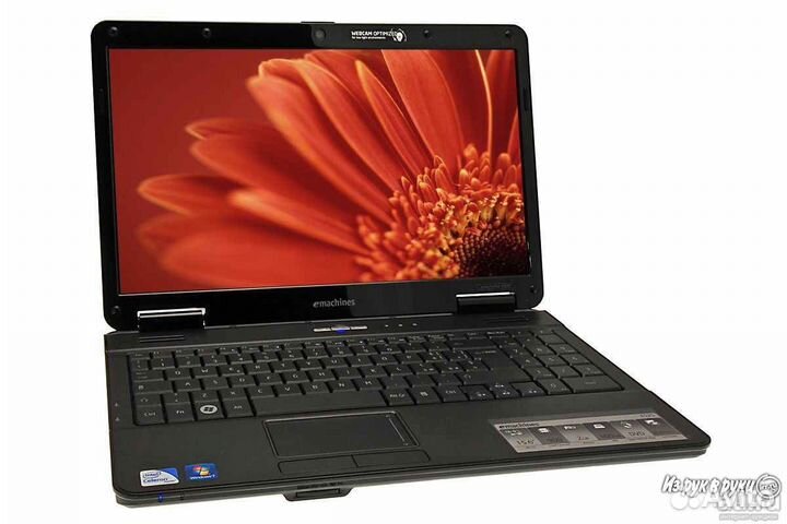 Ноутбук E-mechanics E525, Core 2 Duo T8300, 4Gb