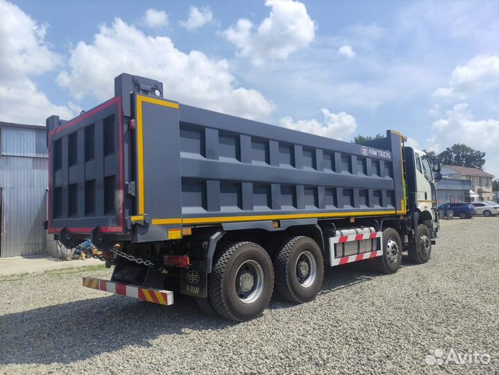 FAW J6 CA3310P66K24T4E5, 2023