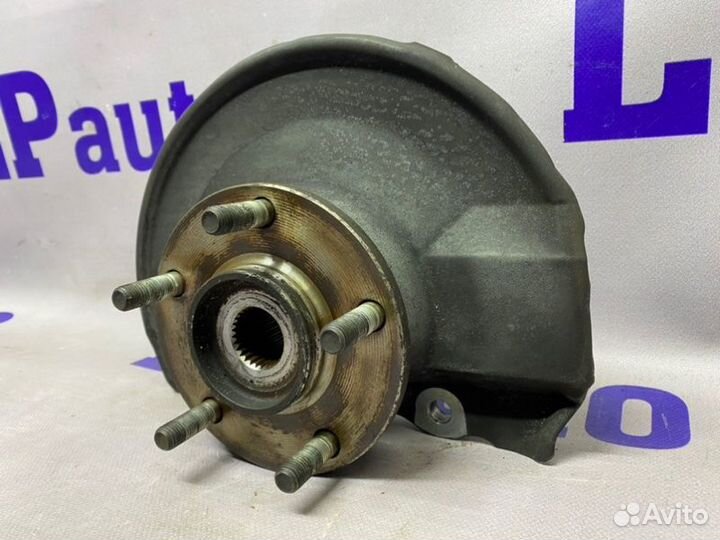 Кулак поворотный передний левый Mitsubishi Lancer