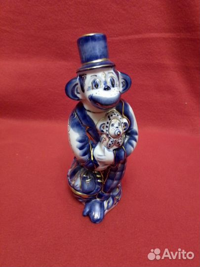 Статутка гжель. Обезьяна