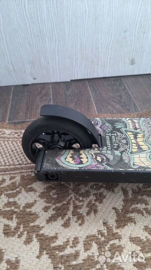 Продам трюковой самокат
