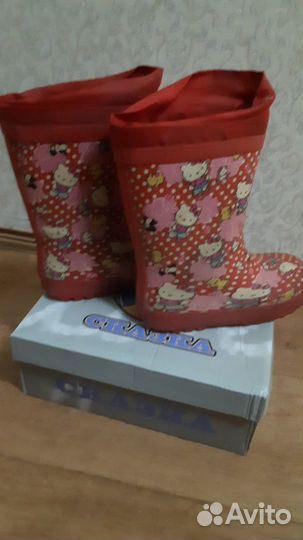 Резиновые сапоги