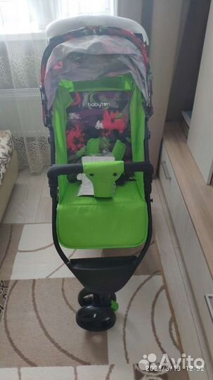 Прогулочная коляска