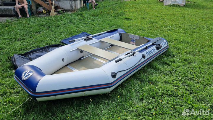 Лодка Yamaran 320