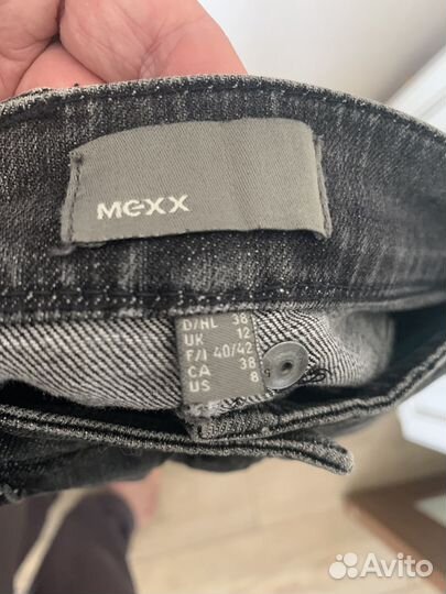 Джинсовая юбка миди с разрезом