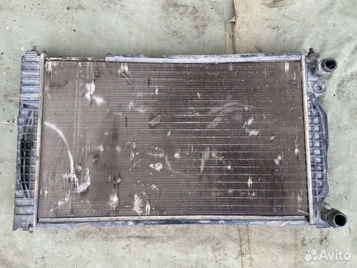 Радиатор охлаждения Nissan Teana J32