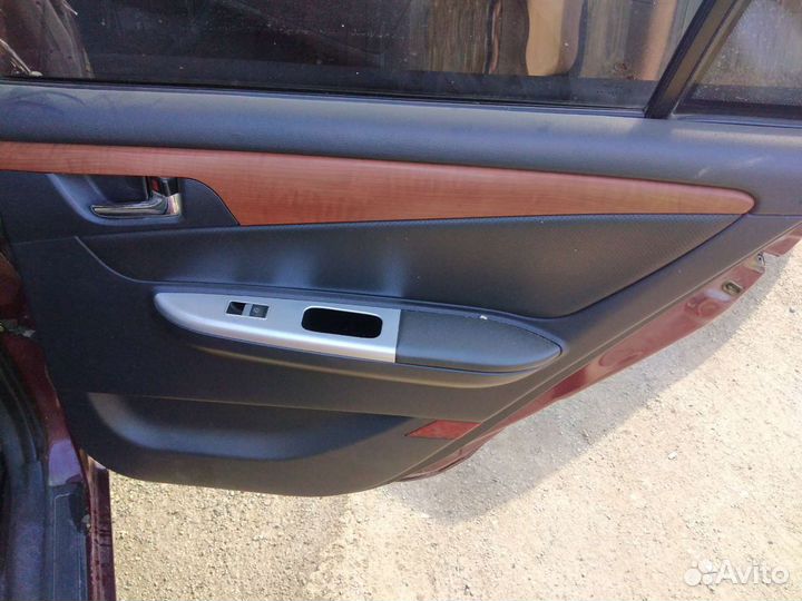 Лифан солано дверные карты