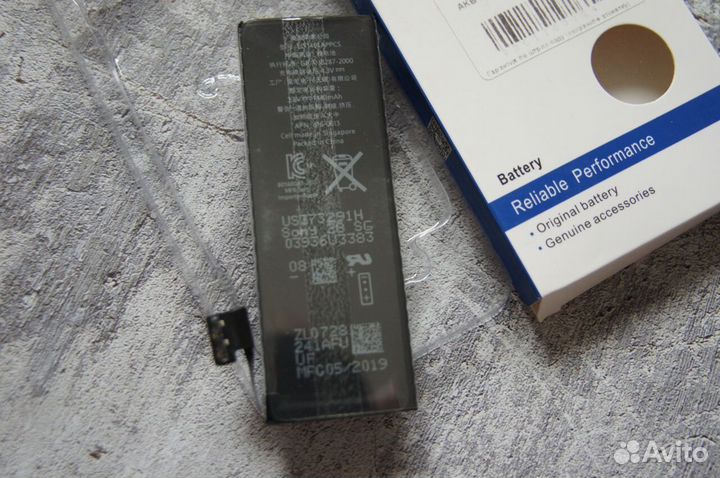Аккумуляторная батарея iPhone 5