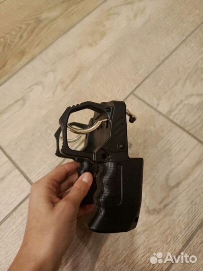 Игровой джойстик для телефона