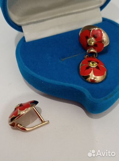 Серьги и подвеска