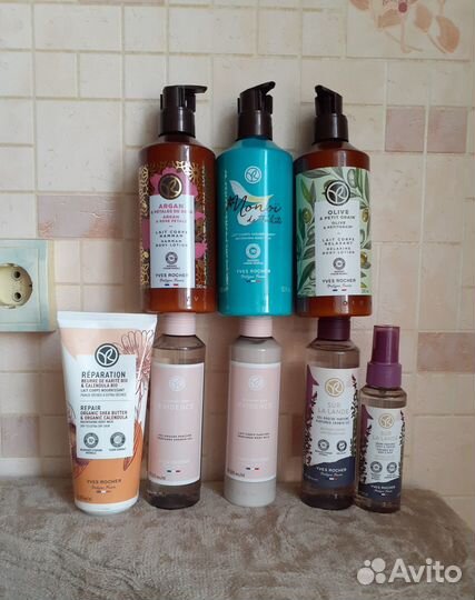 Молочко,уход для тела Ив роше