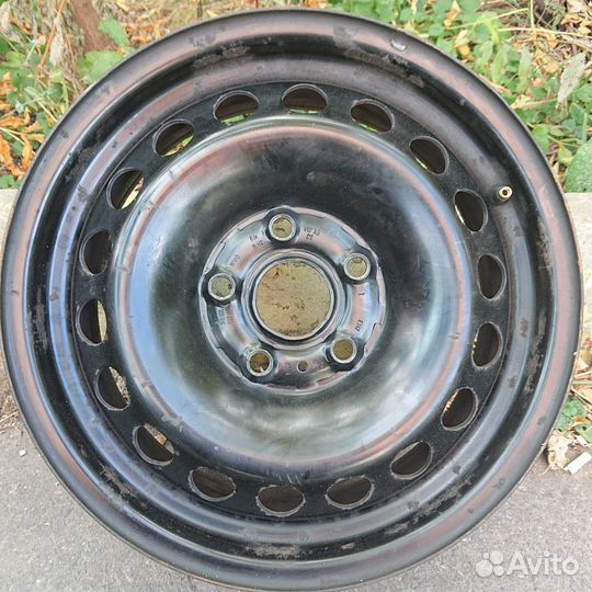 Штампованные диски на Golf 4 (R15)