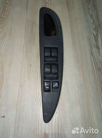 Блок кнопок стеклоподъемников Nissan primera P12 П