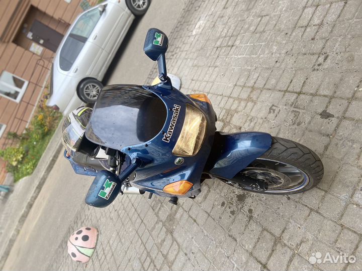 Кавасаки zzr400-1