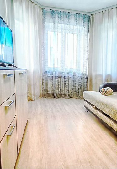 1-к. квартира, 43 м², 3/17 эт.