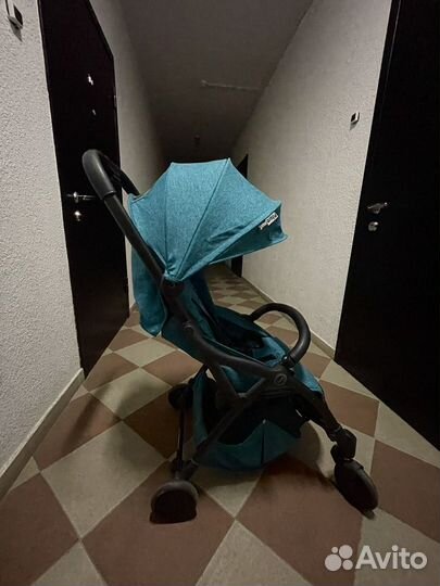 Коляска прогулочная