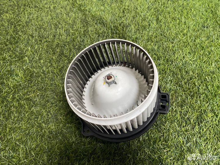 Моторчик отопителя Chevrolet Epica седан 2.0 2009