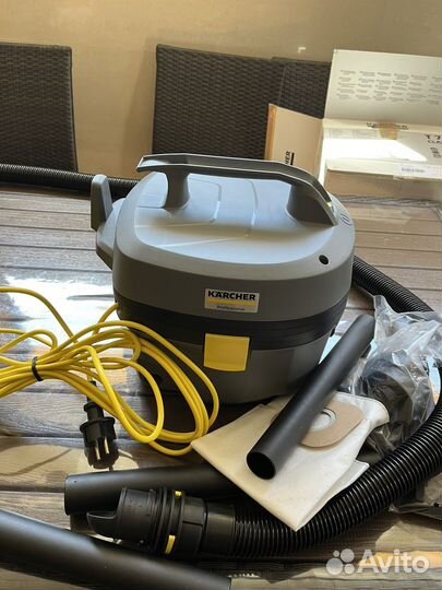 Новый Пылесос Karcher t7/1