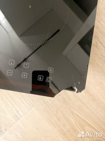 Варочная панель Weissgauff HI32 BA со сколом