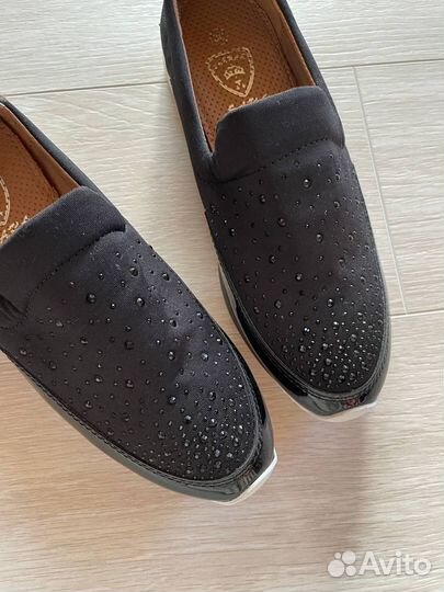 Обувь женская