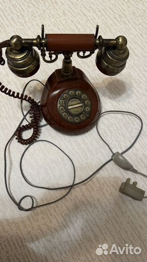 Ретро телефон