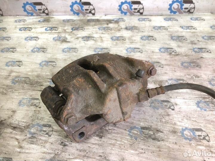 Суппорт передний правый Citroen Berlingo KFW TU3A