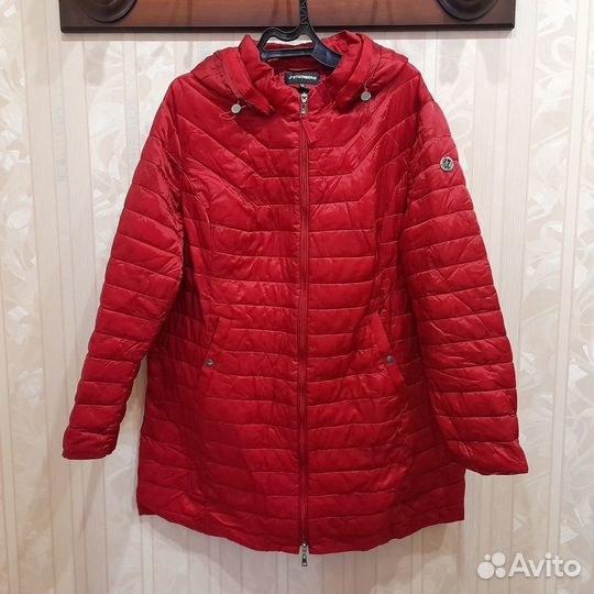 Куртка демисезонная женская 56 размера