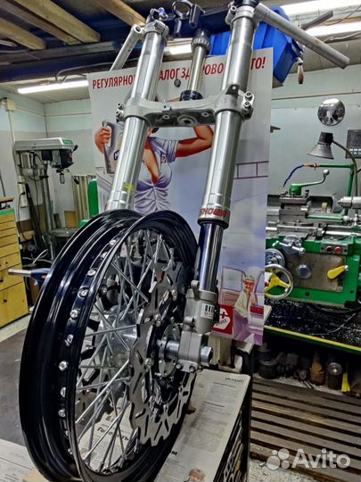 Передняя вилка на мотоцикл suzuki или урал, днепр