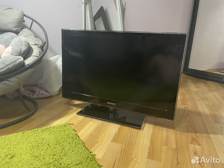 Телевизор Samsung LE32C550J1W