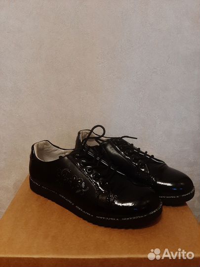 Обувь для девочки