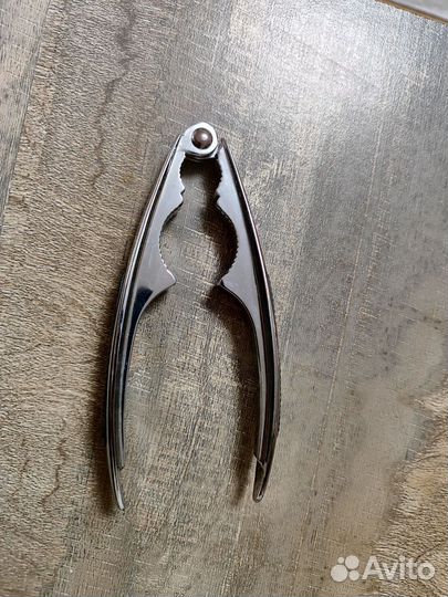 Орехокол новый Bergner