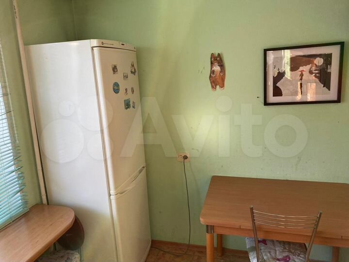 2-к. квартира, 56 м², 3/9 эт.