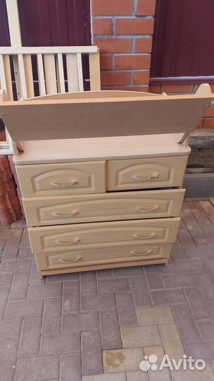 Кровать+ комод пеленальный стол