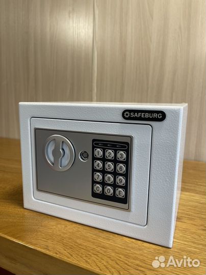 Оружейный сейф